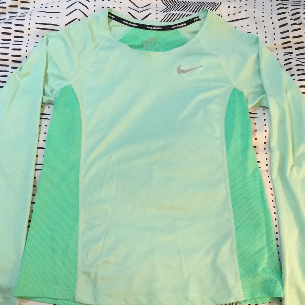 Nike Dri-Fit Long-Sleeve Top